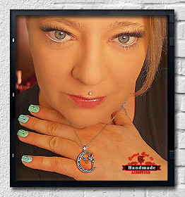 Necklace Onnenkeiju Lucky Fairy Moon Celtic Knots