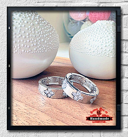 Ring Huomiota Herättävä eleganter Bandring 925 Silber mit Zirkonia