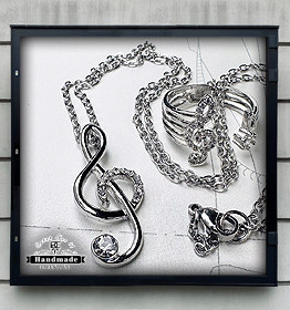 Halskette Pili Mele Musik Note mit Zirkonia Edelstahl